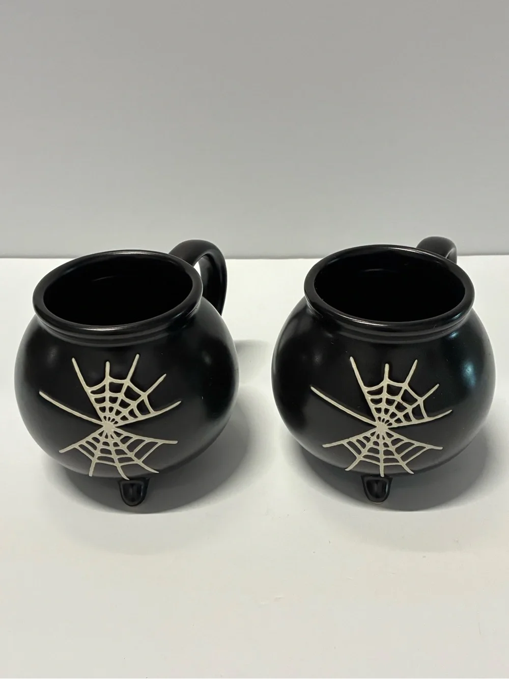 Black Spiderweb Cauldron Mug Set